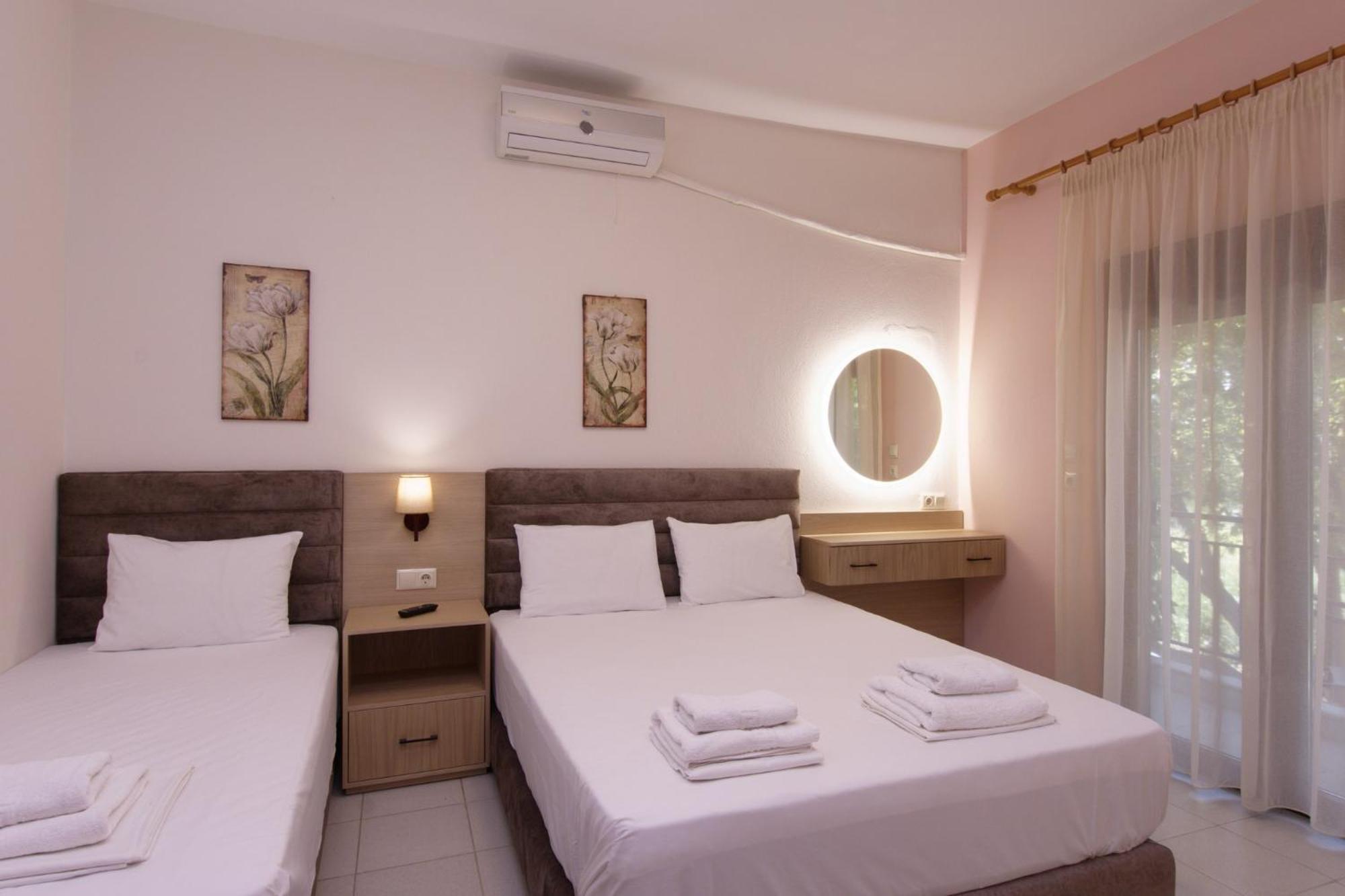 Lotos Apartments Stavros  Oda fotoğraf