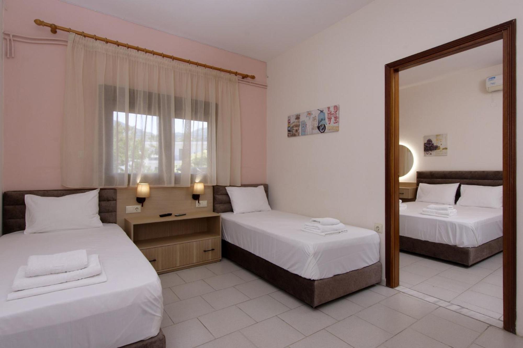 Lotos Apartments Stavros  Oda fotoğraf