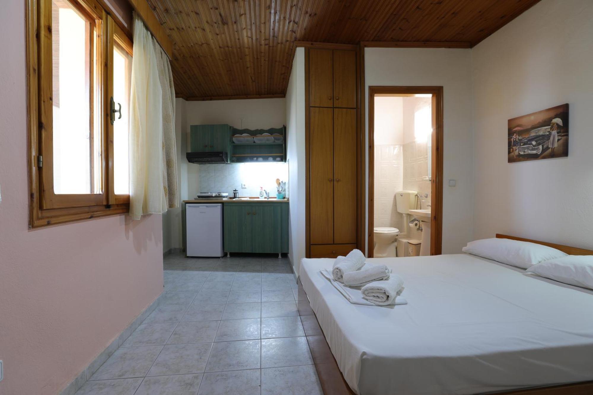 Lotos Apartments Stavros  Oda fotoğraf