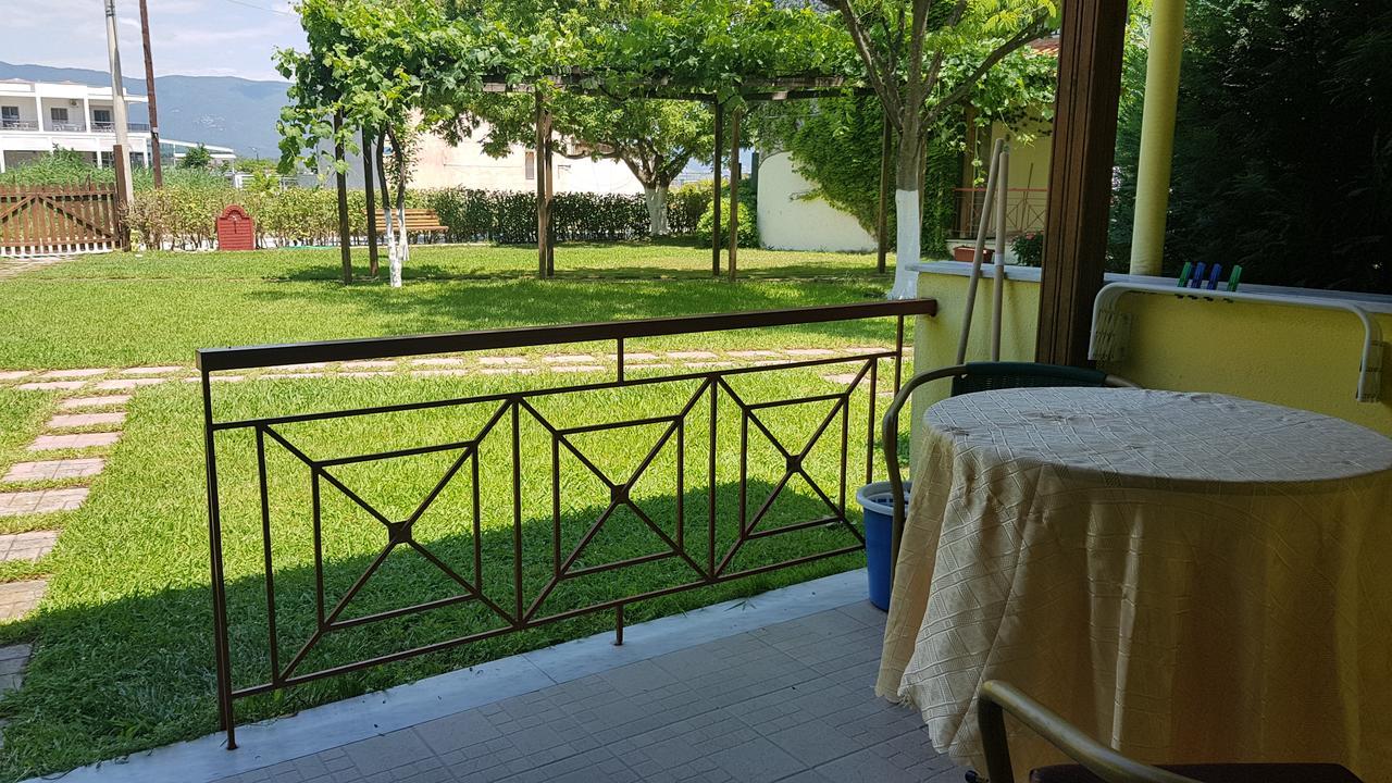 Lotos Apartments Stavros  Dış mekan fotoğraf